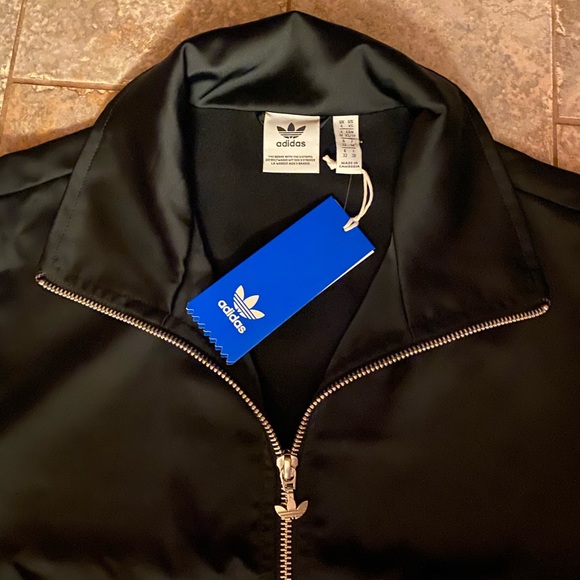 New Adidas Crop Athletic Jacket - Picture 2 of 4